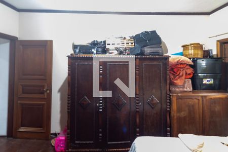 Casa à venda com 354m², 4 quartos e 2 vagas Casa à venda com 354m², 4 quartos e 2 vagasQuarto Suíte 2