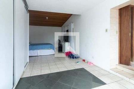 Casa à venda com 354m², 4 quartos e 2 vagas Casa à venda com 354m², 4 quartos e 2 vagasVaranda da Suíte 4