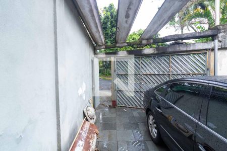 Casa à venda com 354m², 4 quartos e 2 vagas Casa à venda com 354m², 4 quartos e 2 vagasGaragem