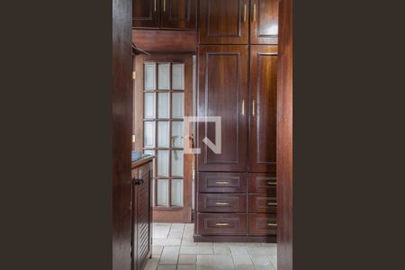 Apartamento à venda com 102m², 2 quartos e 2 vagasCloset