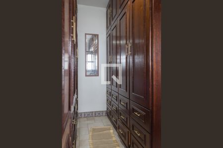 Apartamento à venda com 102m², 2 quartos e 2 vagasCloset