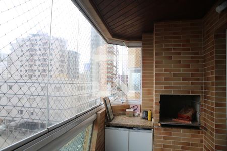 Varanda de apartamento para alugar com 3 quartos, 138m² em Vila Tupi, Praia Grande