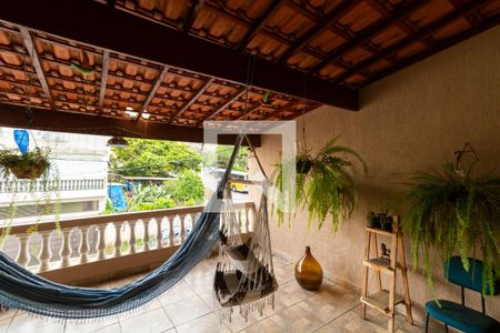 varanda de casa para alugar com 3 quartos, 120m² em Vila Nhocuné, São Paulo