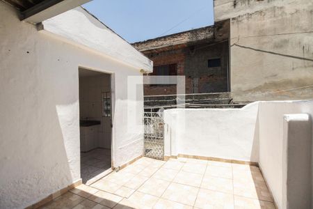 Casa de condomínio para alugar com 40m², 1 quarto e sem vagaÁrea de Serviço e Quintal 