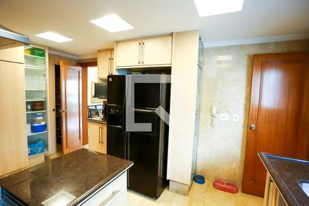 Apartamento à venda com 227m², 4 quartos e 6 vagasCozinha