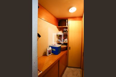 Apartamento à venda com 227m², 4 quartos e 6 vagasQuarto de Serviço