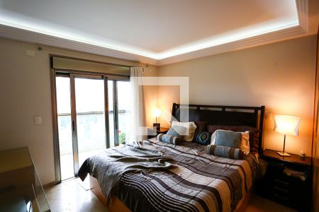 Apartamento à venda com 227m², 4 quartos e 6 vagasSuíte 3