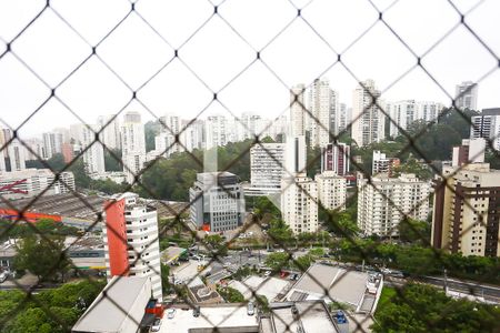 Apartamento à venda com 227m², 4 quartos e 6 vagasVista Suíte 2