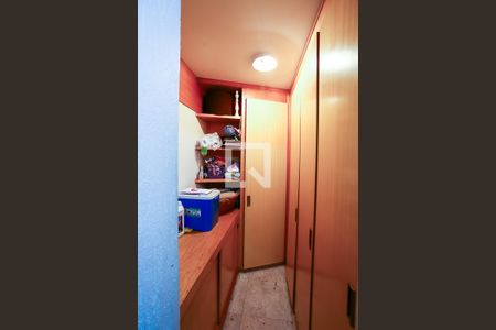 Apartamento à venda com 227m², 4 quartos e 6 vagasQuarto de Serviço