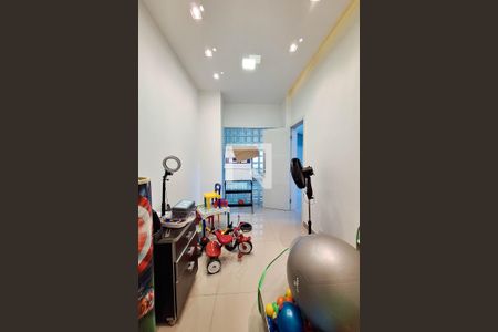 Casa de condomínio à venda com 530m², 5 quartos e 5 vagasQuarto