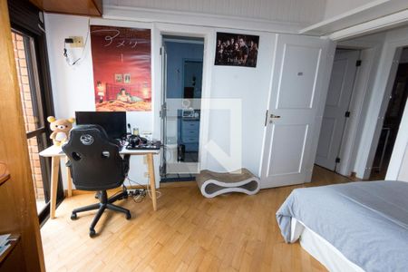 Apartamento à venda com 240m², 3 quartos e 5 vagasSuíte 1