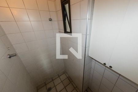 Apartamento à venda com 240m², 3 quartos e 5 vagasBanheiro de serviço