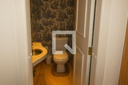 Apartamento à venda com 240m², 3 quartos e 5 vagasLavabo