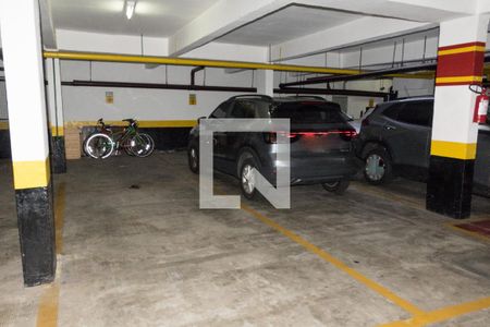 Apartamento à venda com 240m², 3 quartos e 5 vagasGaragem