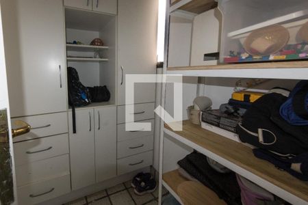 Apartamento à venda com 240m², 3 quartos e 5 vagasÁrea de Serviço