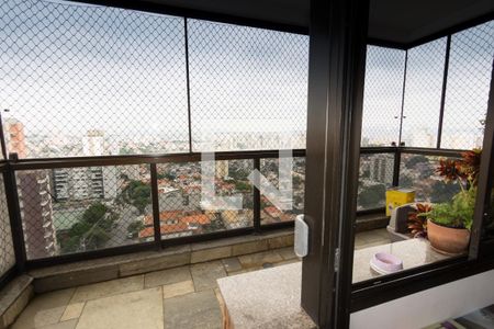 Sala - Varanda de apartamento à venda com 3 quartos, 240m² em Sumaré, São Paulo