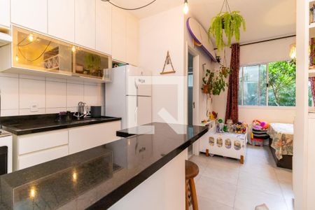 Sala de kitnet/studio para alugar com 1 quarto, 25m² em Vila Campanela, São Paulo