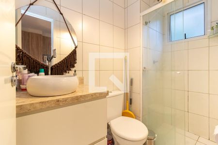 Banheiro de kitnet/studio para alugar com 1 quarto, 25m² em Vila Campanela, São Paulo