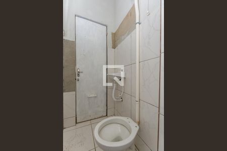Studio para alugar com 25m², 1 quarto e sem vaga Studio para alugar com 25m², 1 quarto e sem vagaBanheiro