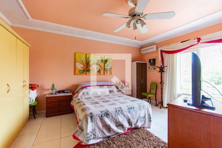 Casa à venda com 200m², 3 quartos e 3 vagas Casa à venda com 200m², 3 quartos e 3 vagasQuarto 1