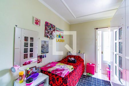 Casa à venda com 200m², 3 quartos e 3 vagas Casa à venda com 200m², 3 quartos e 3 vagasQuarto 3