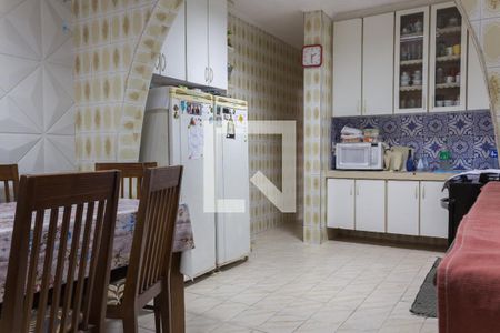 Casa à venda com 125m², 2 quartos e 2 vagas Casa à venda com 125m², 2 quartos e 2 vagasCozinha