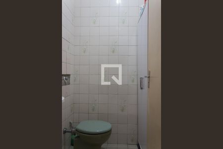Casa à venda com 125m², 2 quartos e 2 vagas Casa à venda com 125m², 2 quartos e 2 vagasBanheiro da Suíte 1