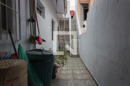 Casa à venda com 125m², 2 quartos e 2 vagas Casa à venda com 125m², 2 quartos e 2 vagasCorredor