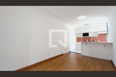 Sala de apartamento para alugar com 2 quartos, 45m² em Vila Marieta, Campinas