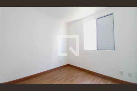 Quarto 1  de apartamento para alugar com 2 quartos, 45m² em Vila Marieta, Campinas
