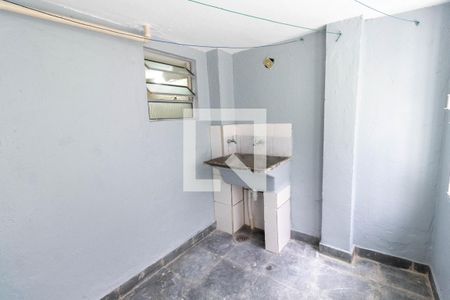Casa para alugar com 75m², 2 quartos e sem vagaLavanderia
