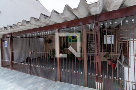 Casa para alugar com 75m², 2 quartos e sem vagaFachada