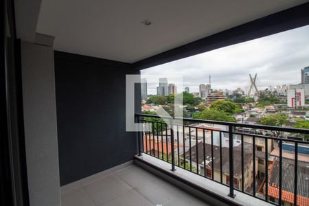 Varanda  de kitnet/studio à venda com 1 quarto, 33m² em Vila Cordeiro, São Paulo