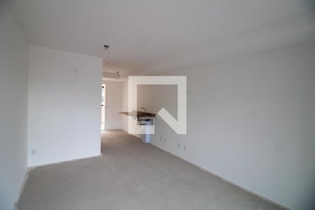 Sala/Quarto  de kitnet/studio à venda com 1 quarto, 33m² em Vila Cordeiro, São Paulo