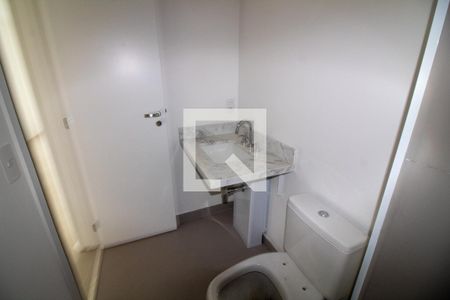 Banheiro de kitnet/studio à venda com 1 quarto, 33m² em Vila Cordeiro, São Paulo