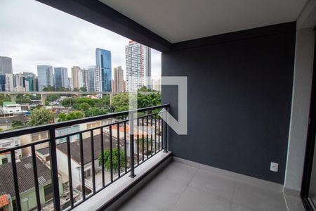 Varanda  de kitnet/studio à venda com 1 quarto, 33m² em Vila Cordeiro, São Paulo