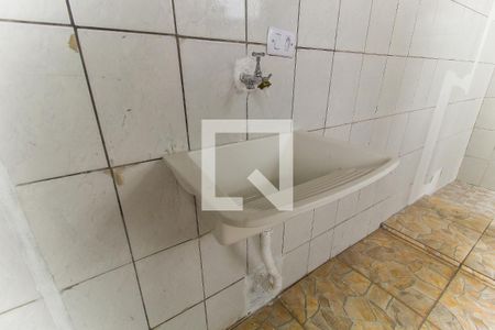 Casa para alugar com 50m², 2 quartos e 1 vagaÁrea de Serviço