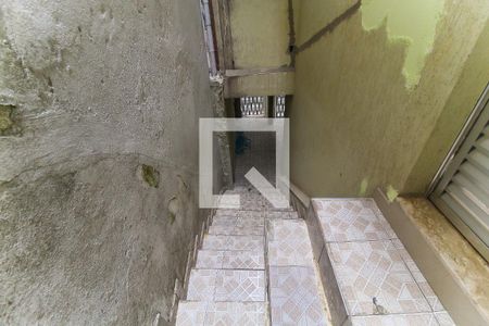 Casa para alugar com 50m², 2 quartos e 1 vagaEscada