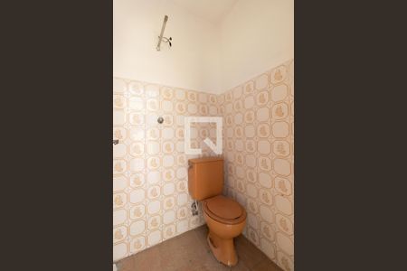 Casa à venda com 120m², 2 quartos e 2 vagasBanheiro de Serviço