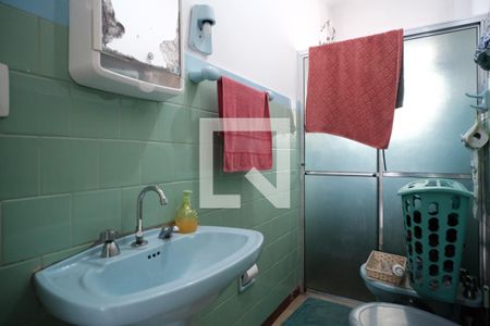 Casa à venda com 224m², 6 quartos e 6 vagasBanheiro 5