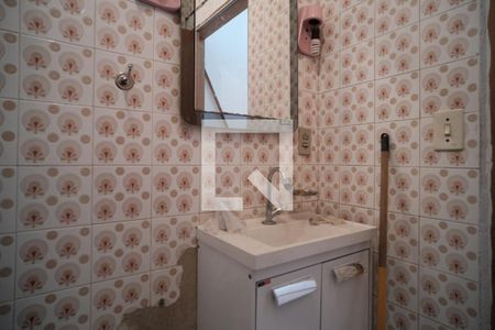 Casa à venda com 224m², 6 quartos e 6 vagasBanheiro 3