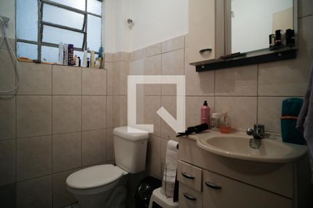 Casa à venda com 224m², 6 quartos e 6 vagasBanheiro 2