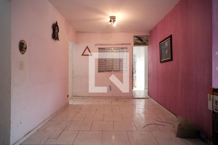 Casa à venda com 224m², 6 quartos e 6 vagasSala