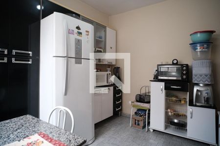 Casa à venda com 224m², 6 quartos e 6 vagasCozinha