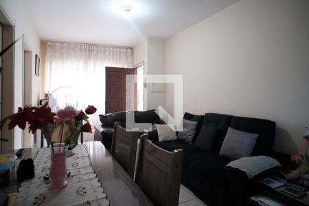 Casa à venda com 224m², 6 quartos e 6 vagasSala