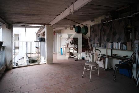 Casa à venda com 224m², 6 quartos e 6 vagasVaranda