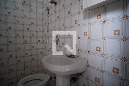 Casa à venda com 224m², 6 quartos e 6 vagasBanheiro 4