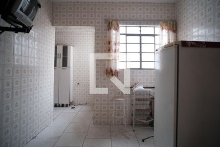 Casa à venda com 224m², 6 quartos e 6 vagasCozinha