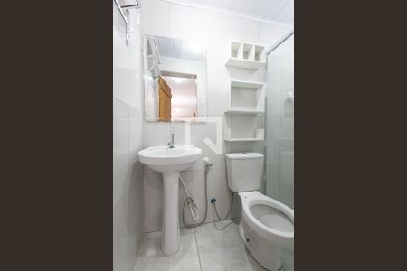 Banheiro  de kitnet/studio para alugar com 1 quarto, 30m² em Jardim Brasília (zona Leste), São Paulo