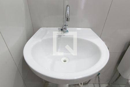 Detalhe banheiro de kitnet/studio para alugar com 1 quarto, 30m² em Jardim Brasília (zona Leste), São Paulo